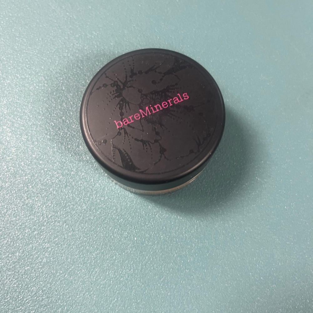 Bare Minerals tinted hydrating mineral veil